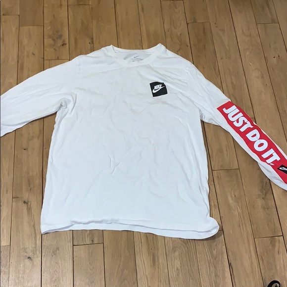 Nike Long Sleeve - Picture 1 of 4